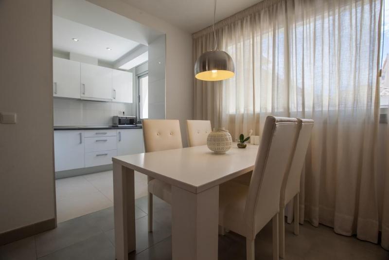 La Cala Del Moral Malaga Apartments Andes מראה חיצוני תמונה
